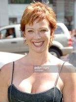 Lauren Holly