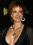 Lauren Holly