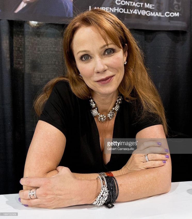 Lauren Holly