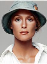 Lauren Hutton photo