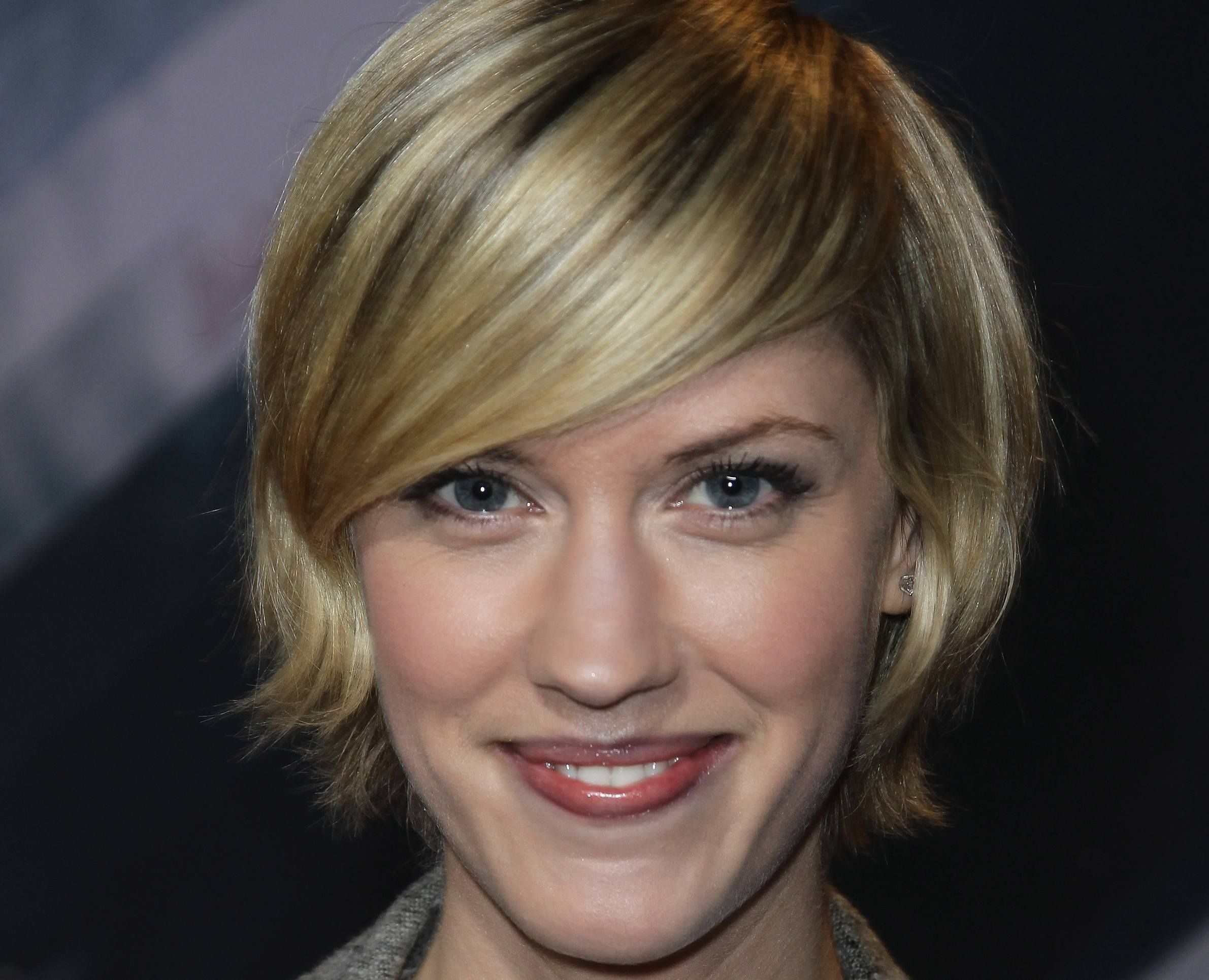Pictures of Lauren Lee Smith