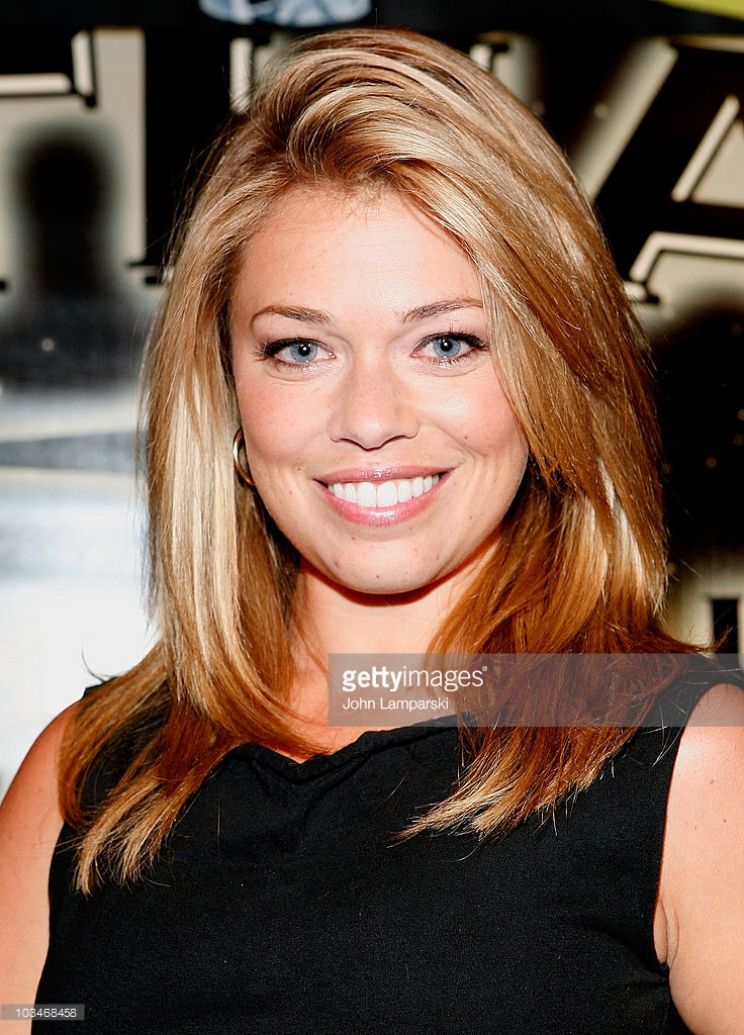 Lauren Sivan