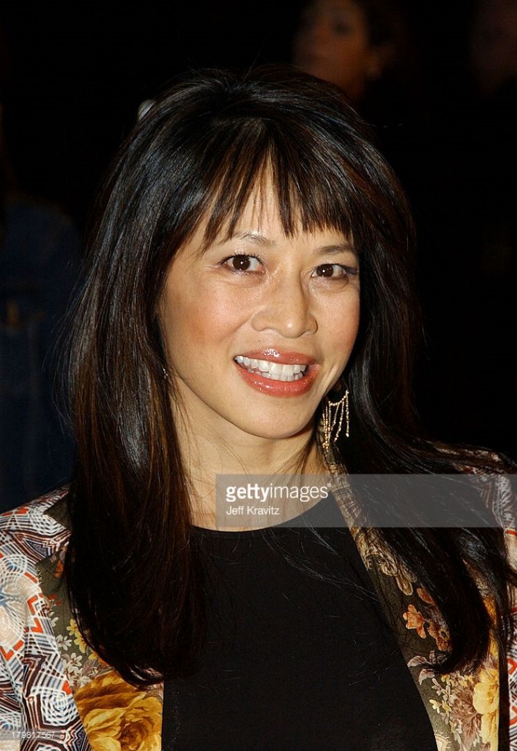 Lauren Tom