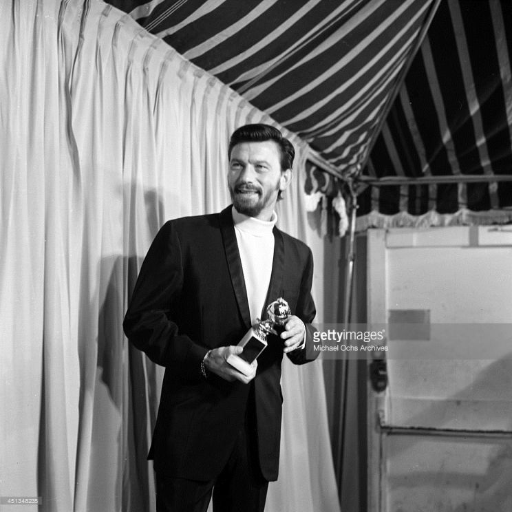 Laurence Harvey