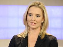 Laurie Dhue