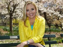 Laurie Dhue