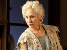Laurie Metcalf