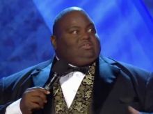 Lavell Crawford