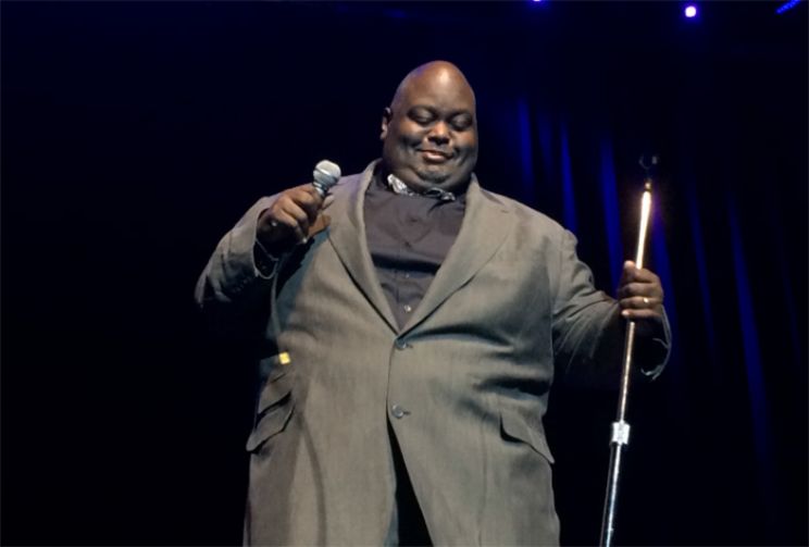 Lavell Crawford