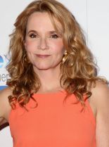 Lea Thompson photo