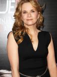 Lea Thompson