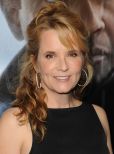 Lea Thompson