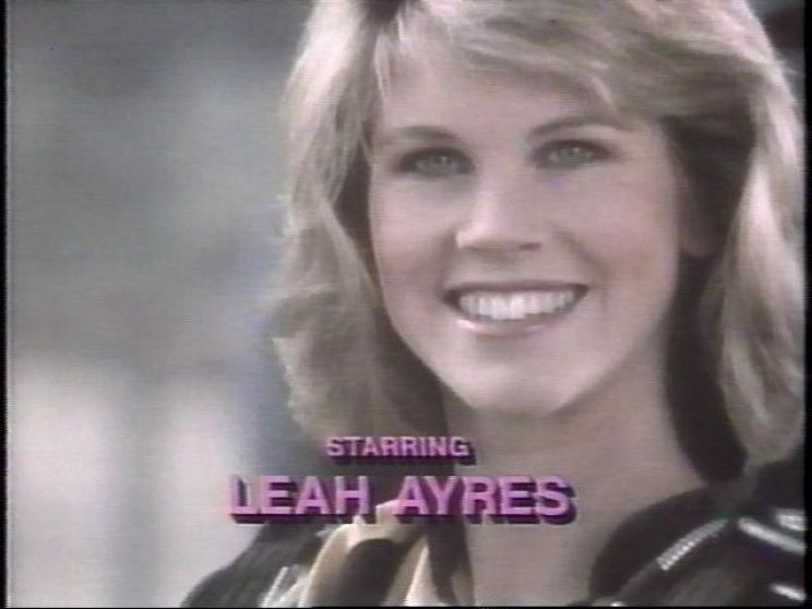 Leah Ayres