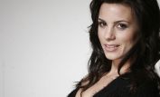 Leah Cairns