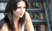 Leah Cairns