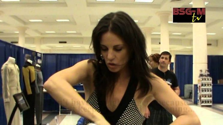 Leah Cairns