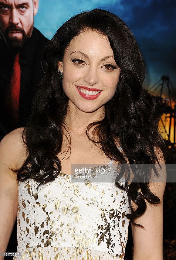 Leah Gibson