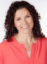 Leah Lewis photo