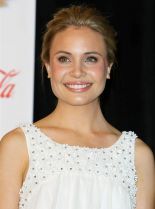 Leah Pipes