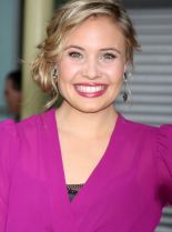 Leah Pipes