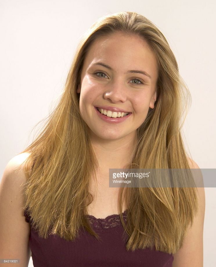 Leah Pipes