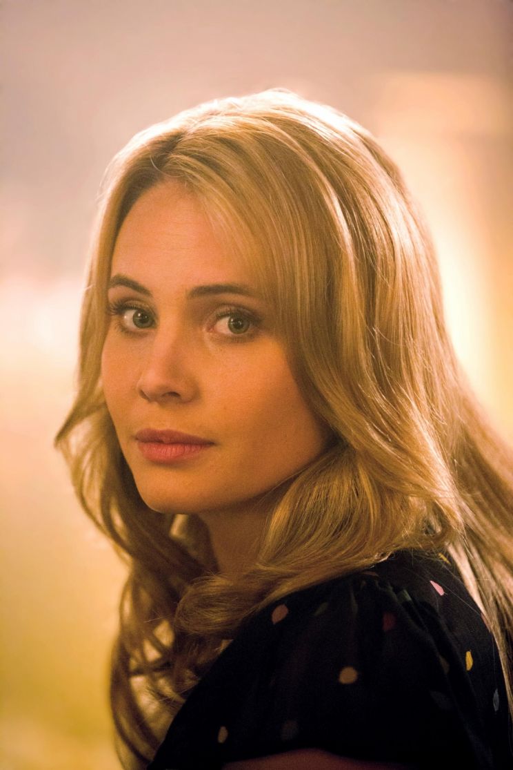 Leah Pipes