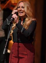 Lee Ann Womack photo
