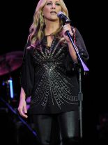 Lee Ann Womack photo