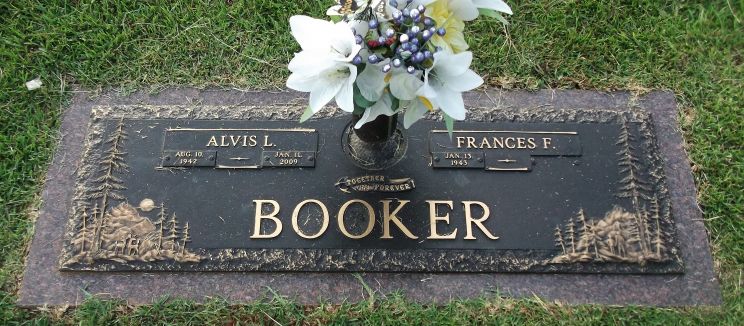 Lee Booker