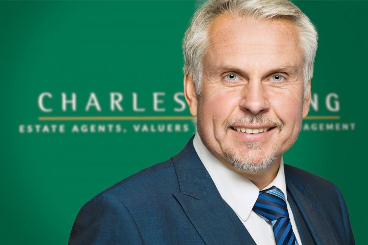Lee Charles