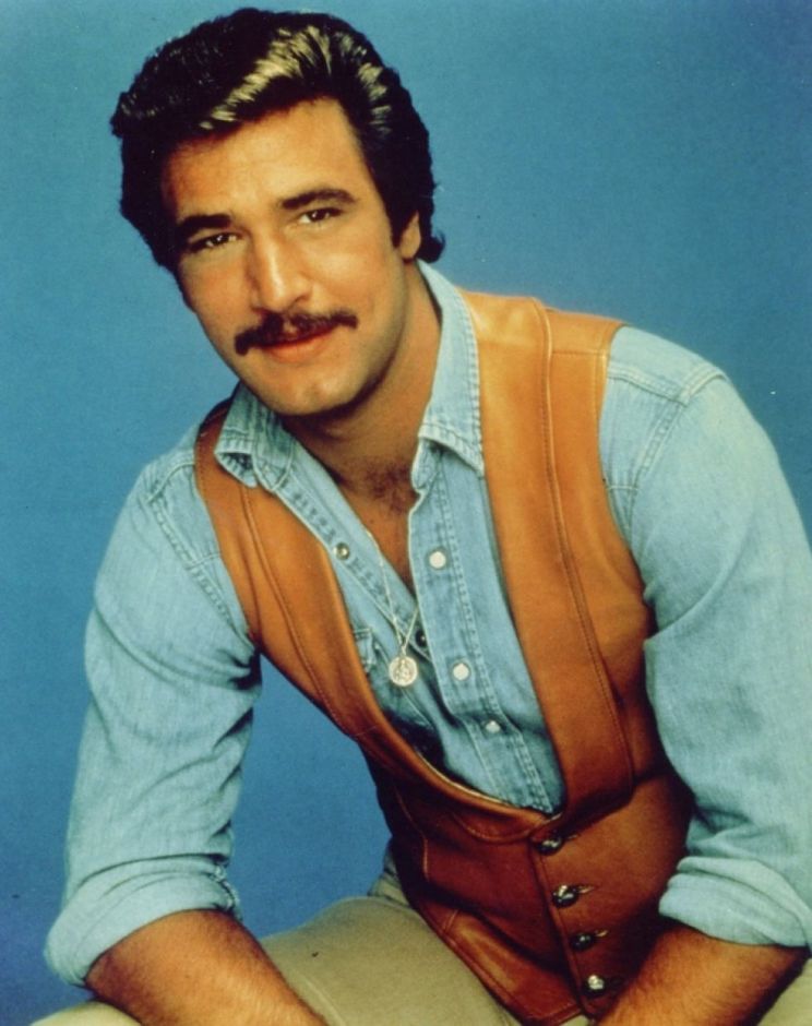 Lee Horsley