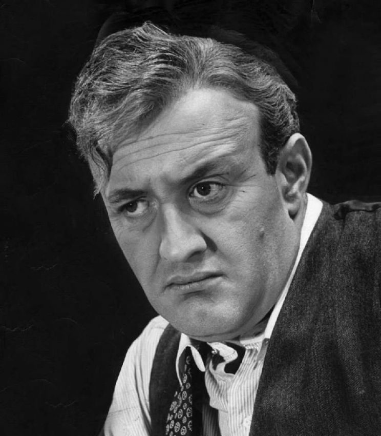 Lee J. Cobb