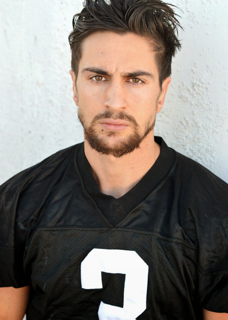 Lee Kholafai
