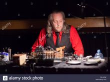 Lee Patterson