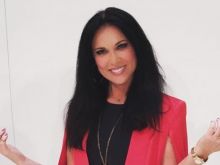 LeeAnne Locken