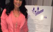 LeeAnne Locken