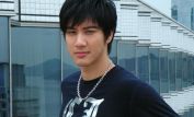 Leehom Wang