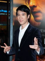 Leehom Wang