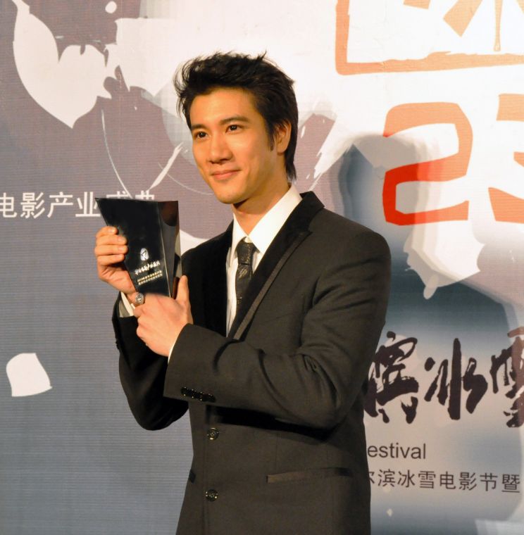 Leehom Wang