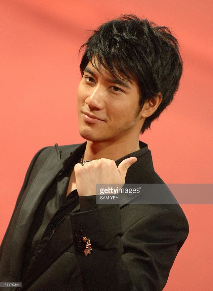 Leehom Wang