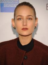 Leelee Sobieski photo