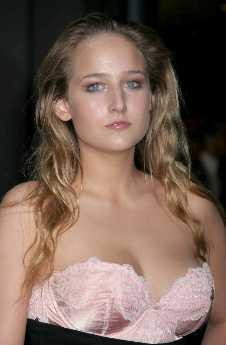 Leelee Sobieski