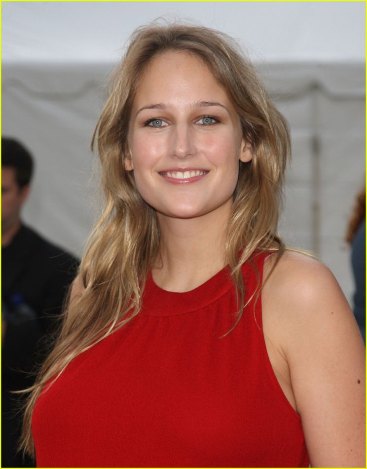 Leelee Sobieski