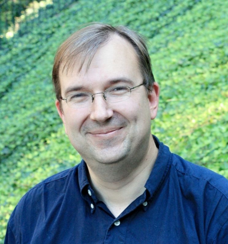 Leif Lewis