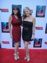 Leilani Sarelle photo