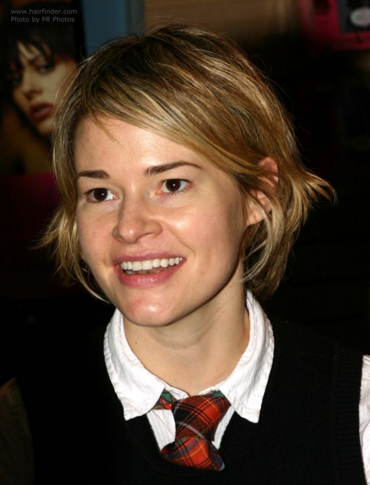 Leisha Hailey