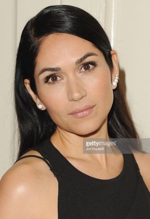 Lela Loren