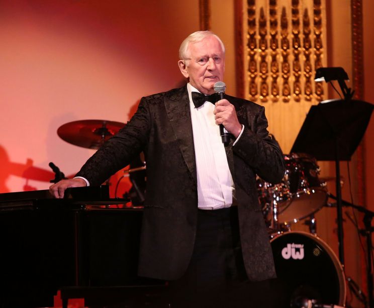 Len Cariou