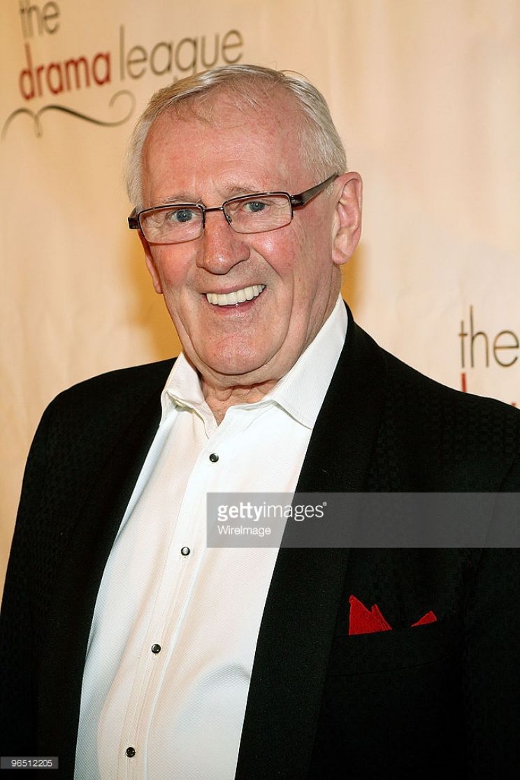 Len Cariou