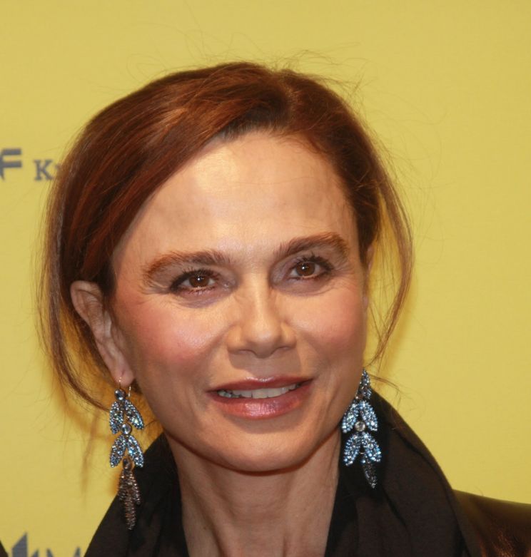 Lena Olin